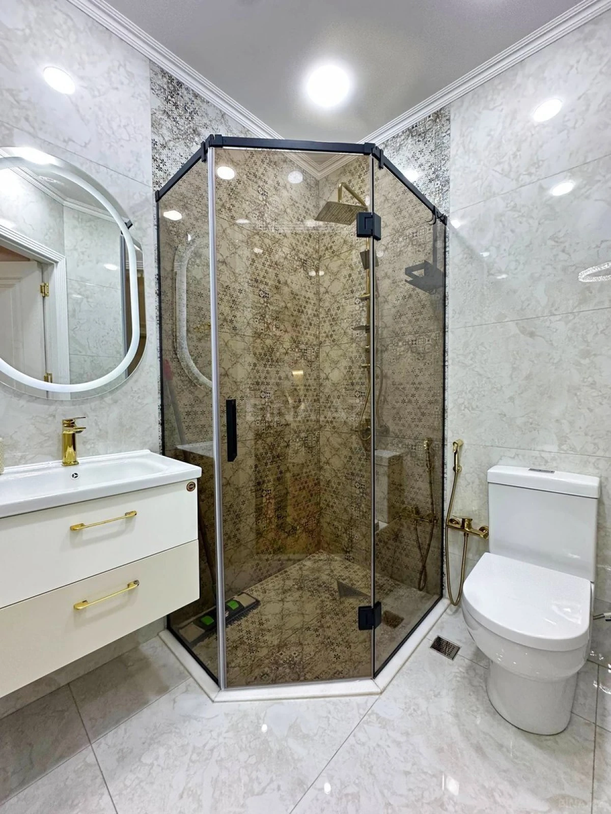 Satılır 2 otaqlı mənzil 45 m²