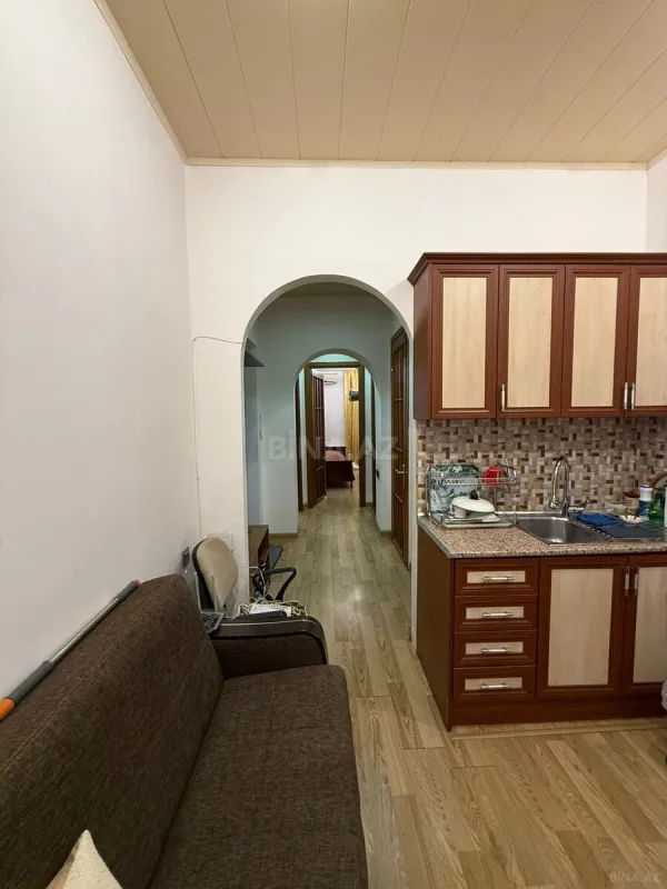Kirayə verilir 2 otaqlı mənzil 60 m²