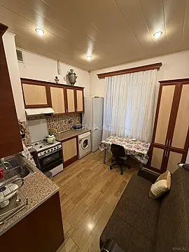 Kirayə verilir 2 otaqlı mənzil 60 m²