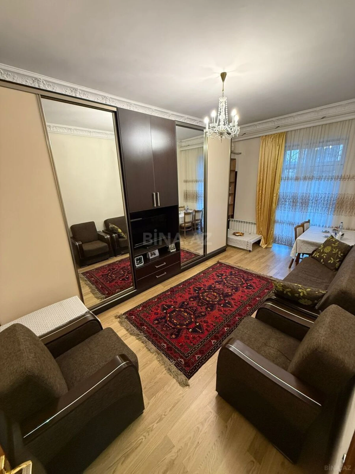 Kirayə verilir 2 otaqlı mənzil 60 m²