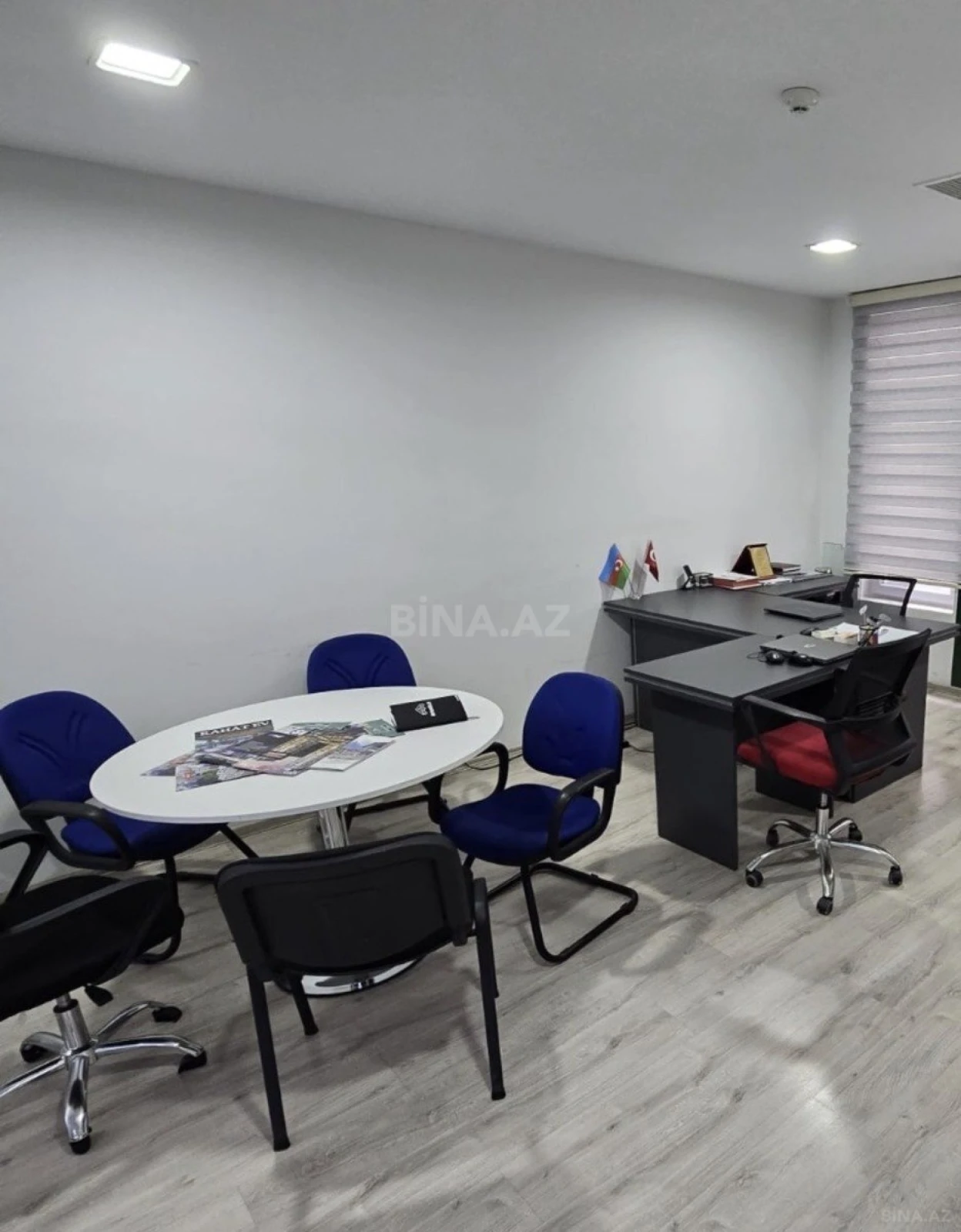 Kirayə verilir 2 otaqlı ofis 70 m²