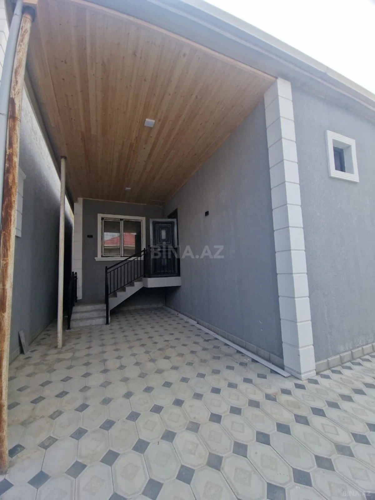 Satılır 4 otaqlı həyət evi 120 m²