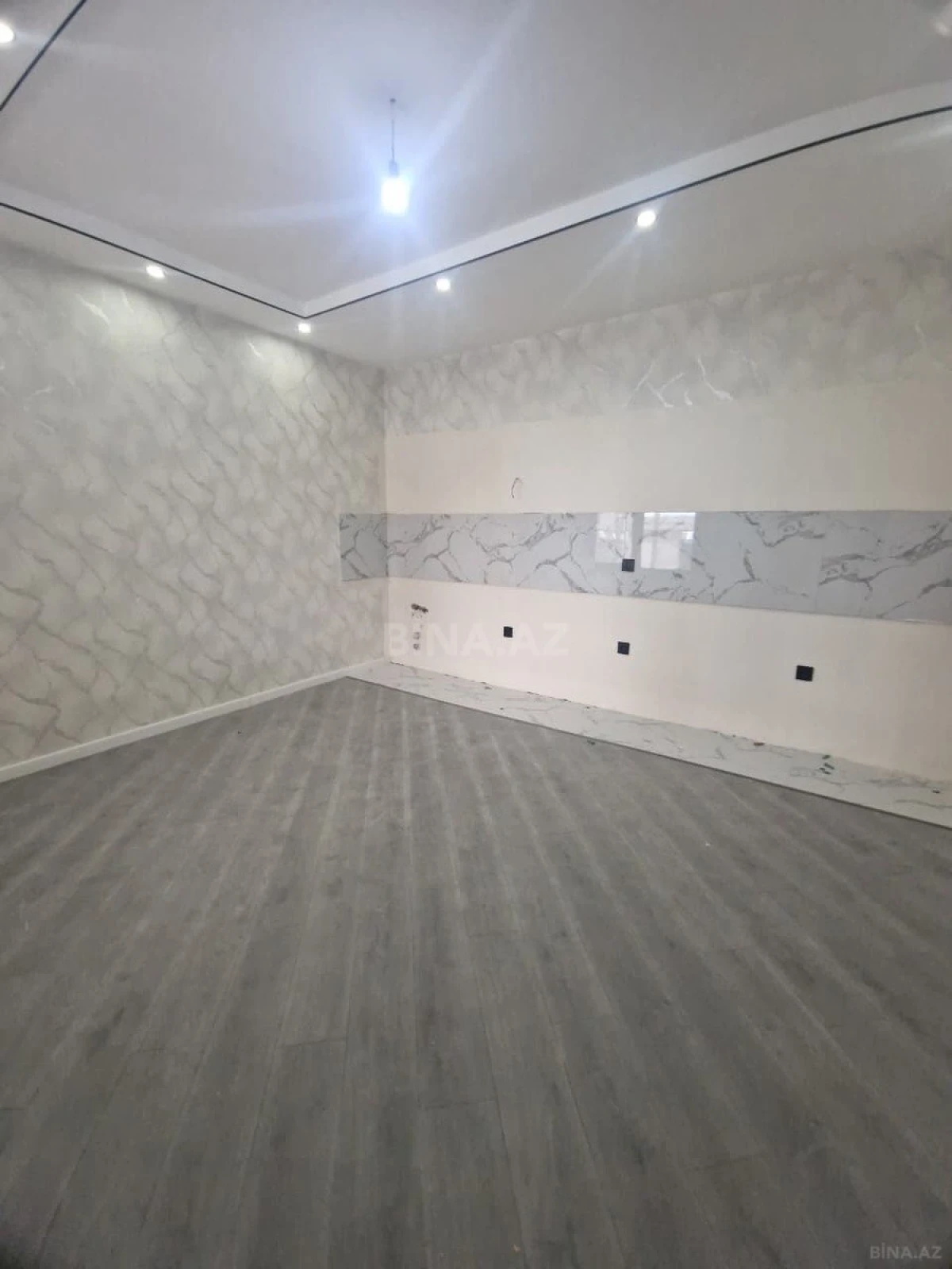 Satılır 4 otaqlı həyət evi 120 m²