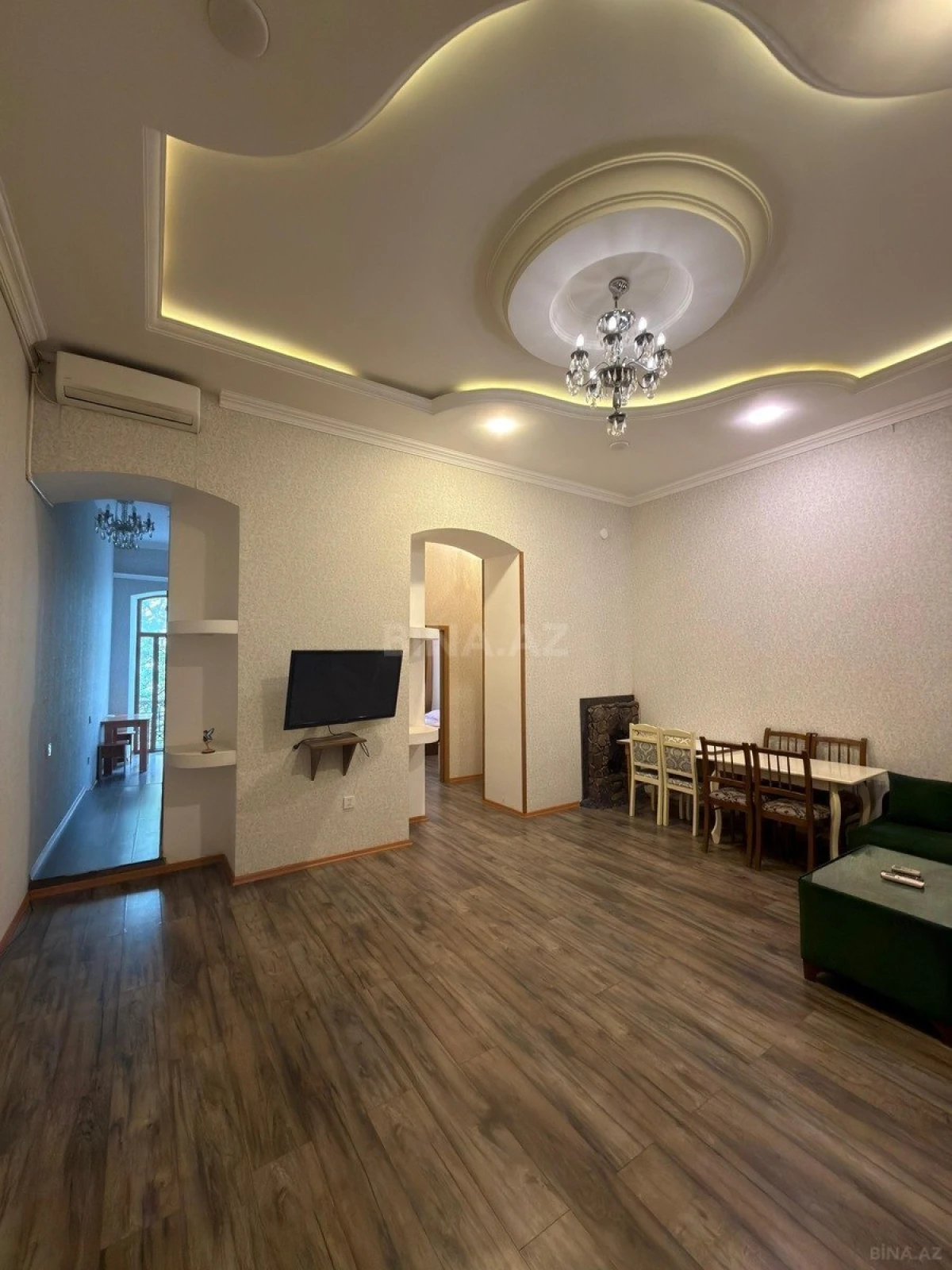 Satılır 3 otaqlı mənzil 110 m²