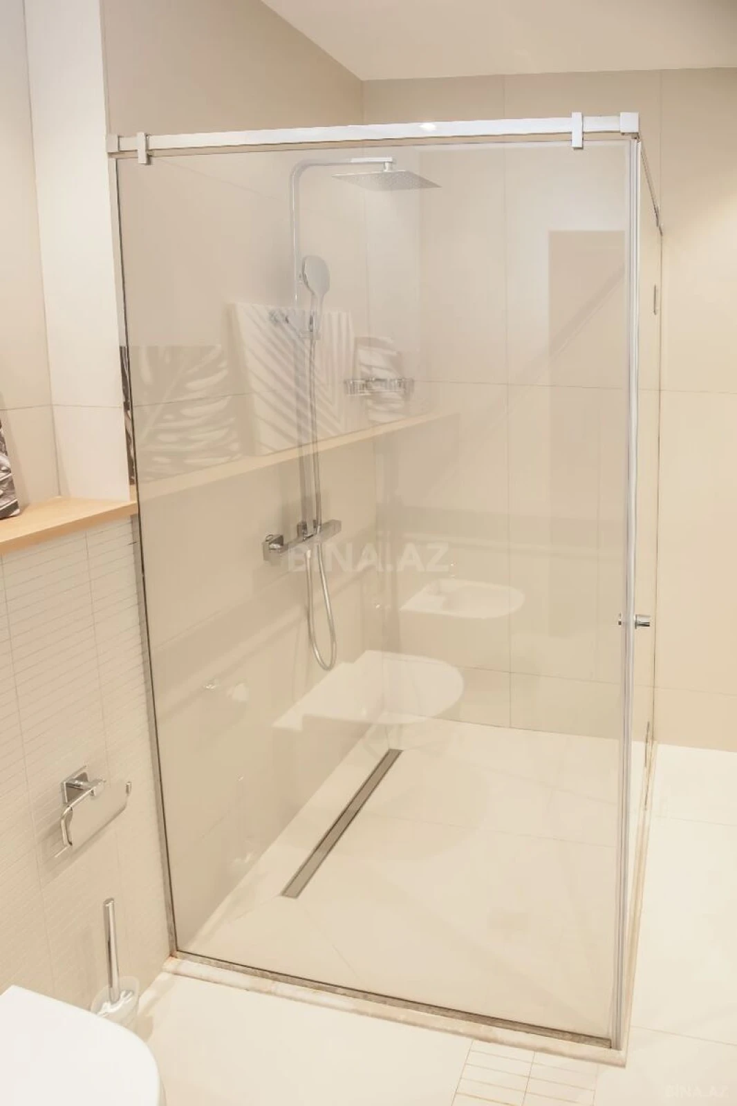 Kirayə verilir 1 otaqlı mənzil 60 m²