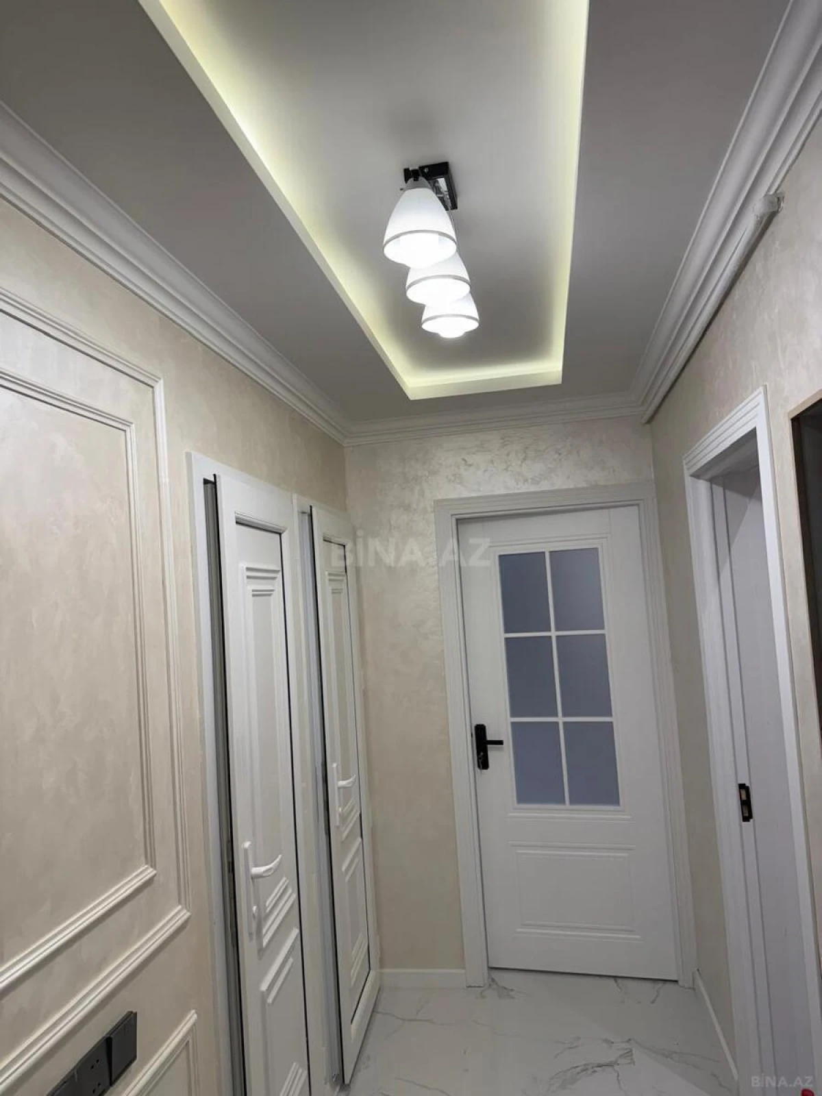 Kirayə verilir 2 otaqlı mənzil 52 m²