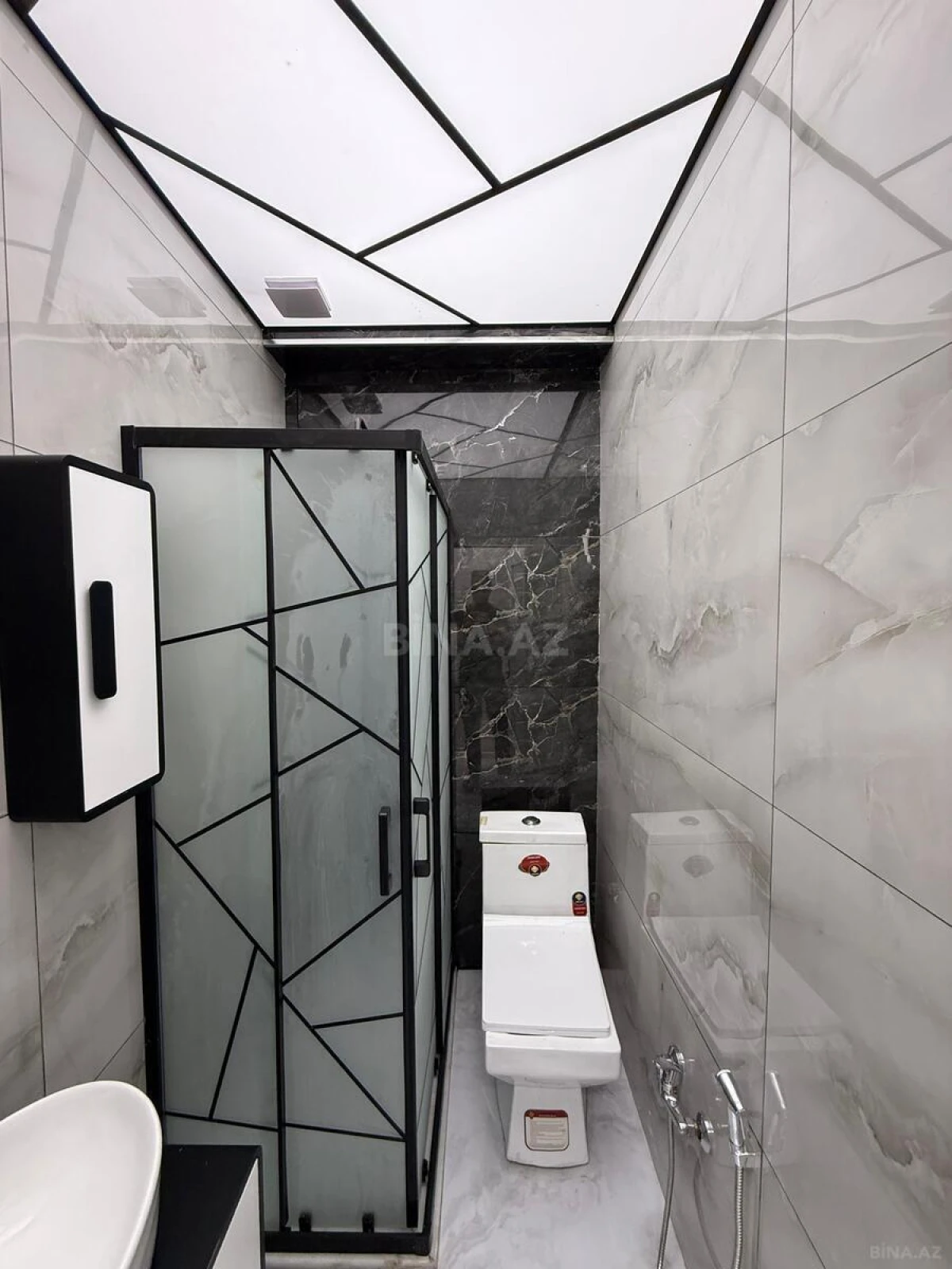 Satılır 2 otaqlı mənzil 31 m²