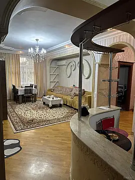 Satılır 4 otaqlı mənzil 95 m² — Bakı, Bayıl 4 otaq 95.00 m²