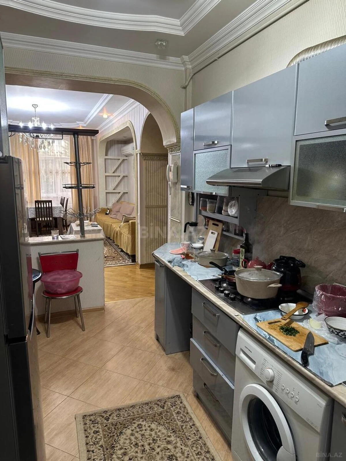 Satılır 4 otaqlı mənzil 95 m²