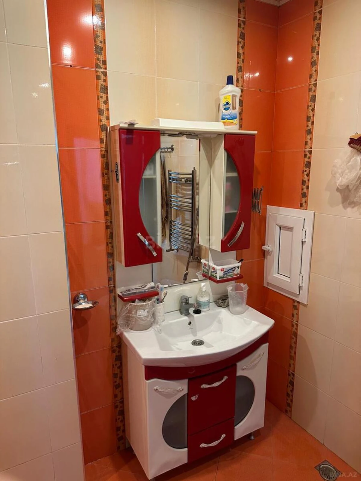 Satılır 4 otaqlı mənzil 95 m²