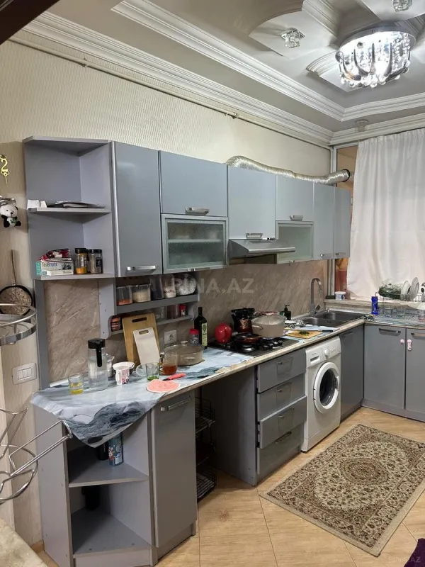 Satılır 4 otaqlı mənzil 95 m²