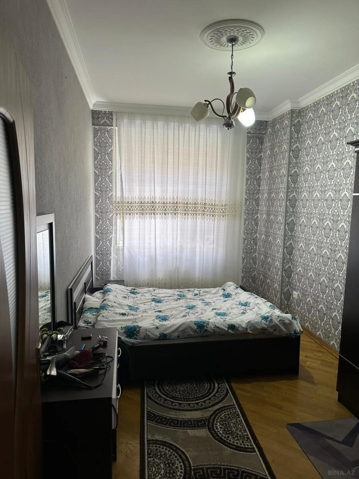 Satılır 4 otaqlı mənzil 95 m²