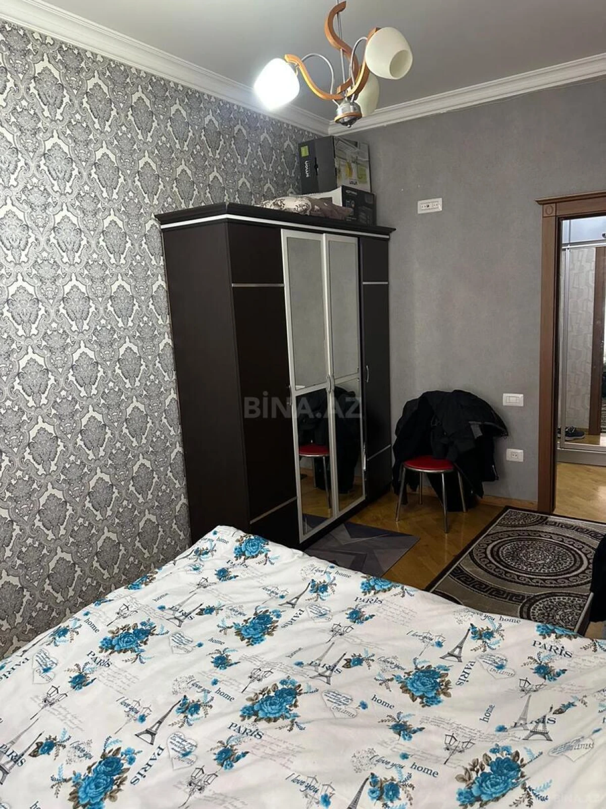 Satılır 4 otaqlı mənzil 95 m²