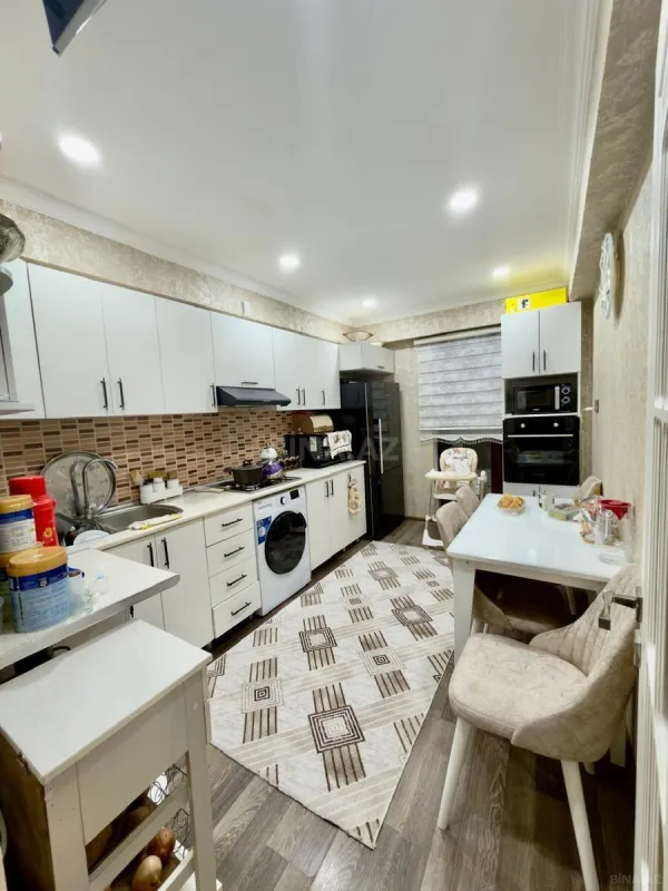 Satılır 3 otaqlı mənzil 85 m²