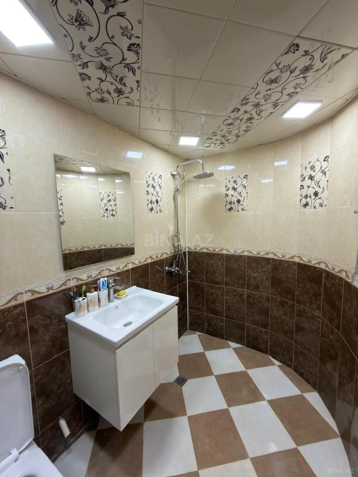 Satılır 3 otaqlı mənzil 85 m²