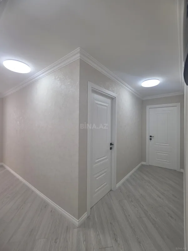 Satılır 2 otaqlı mənzil 65 m²