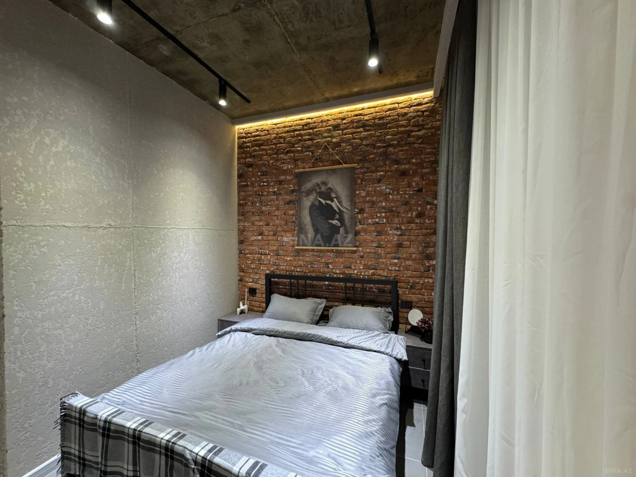 Satılır 1 otaqlı mənzil 58 m²