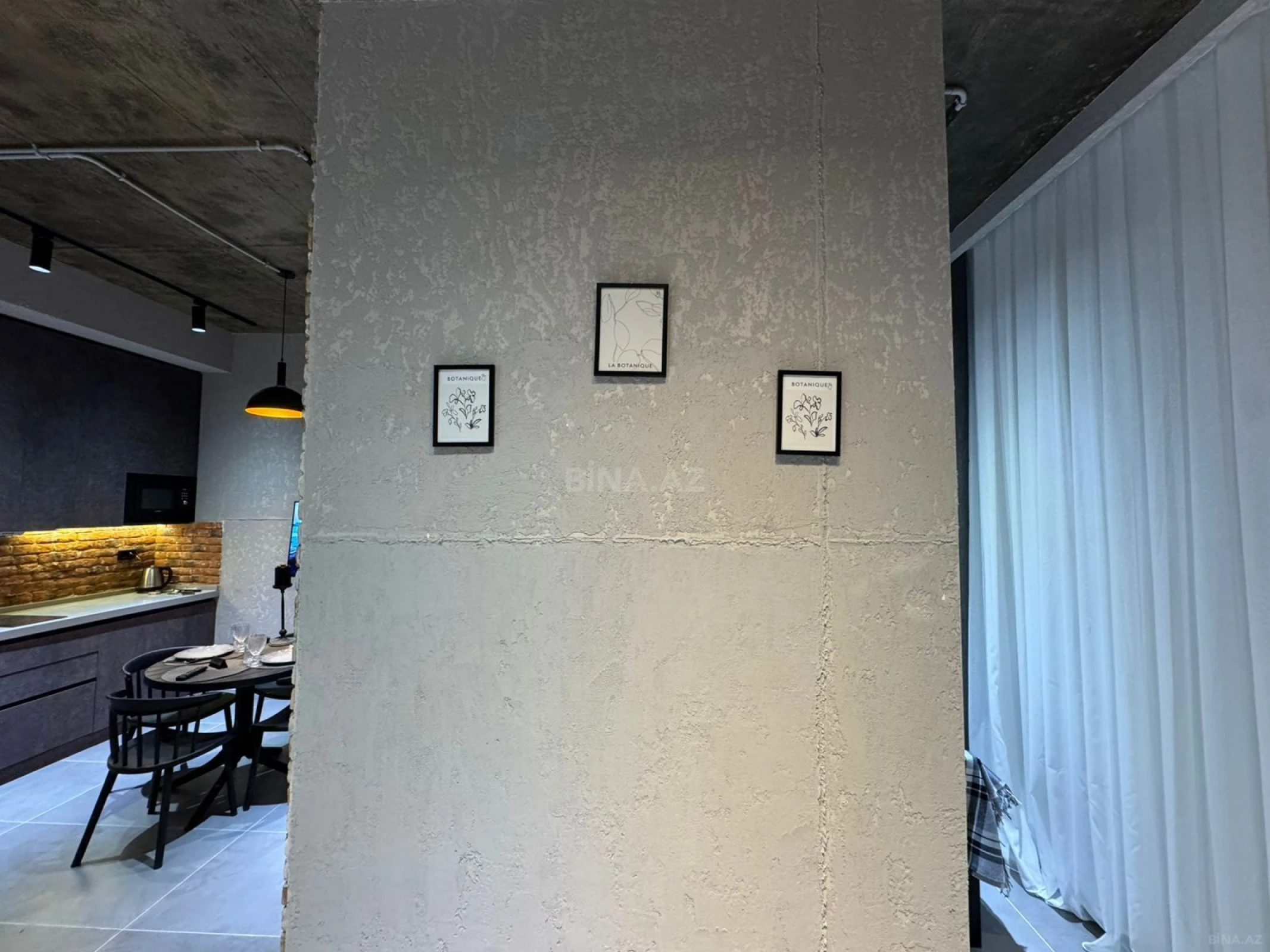 Satılır 1 otaqlı mənzil 58 m²