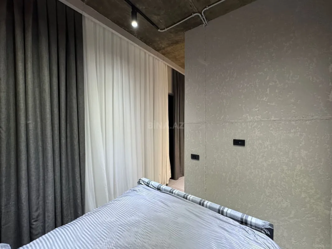 Satılır 1 otaqlı mənzil 58 m²