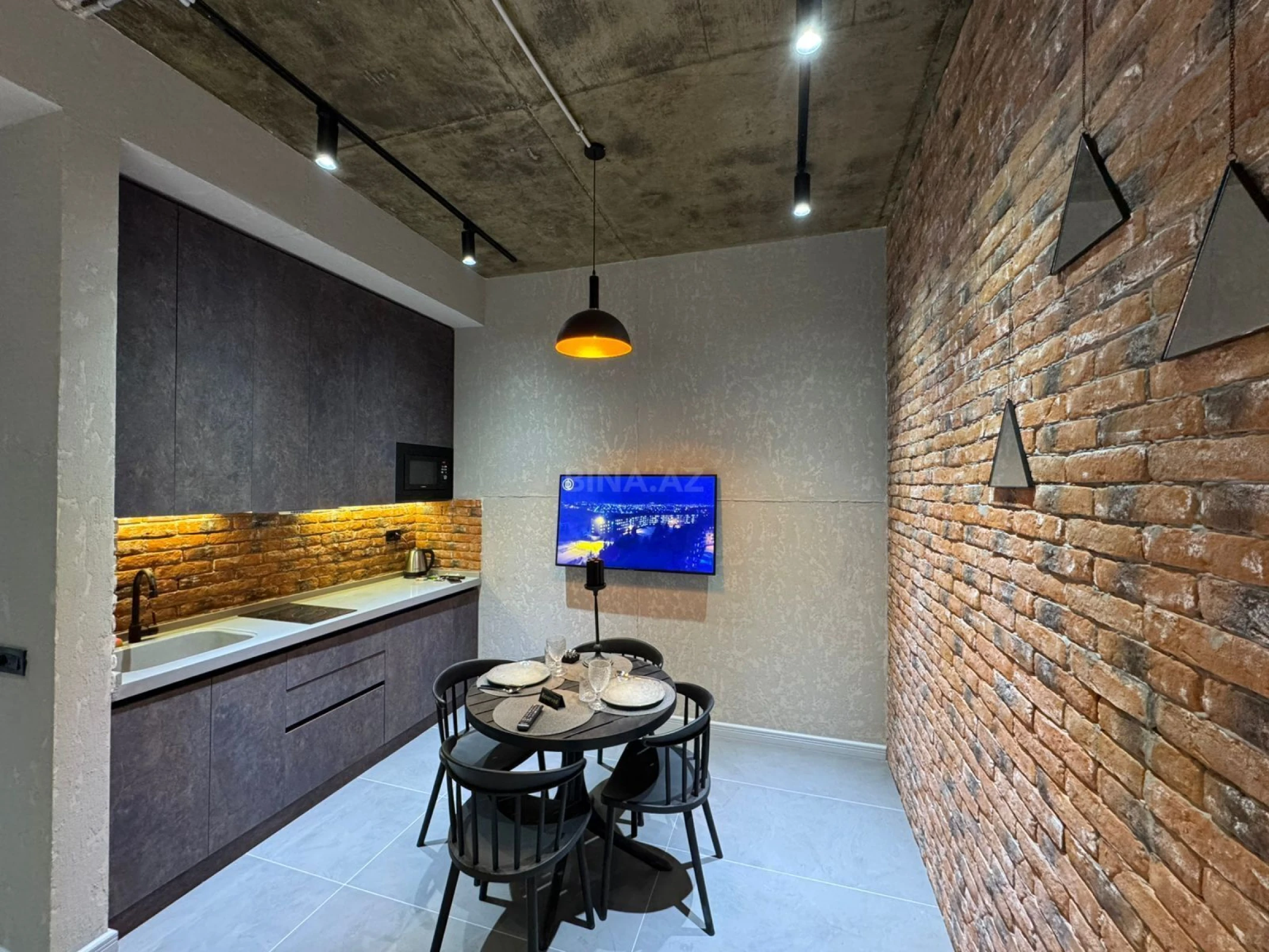 Satılır 1 otaqlı mənzil 58 m²