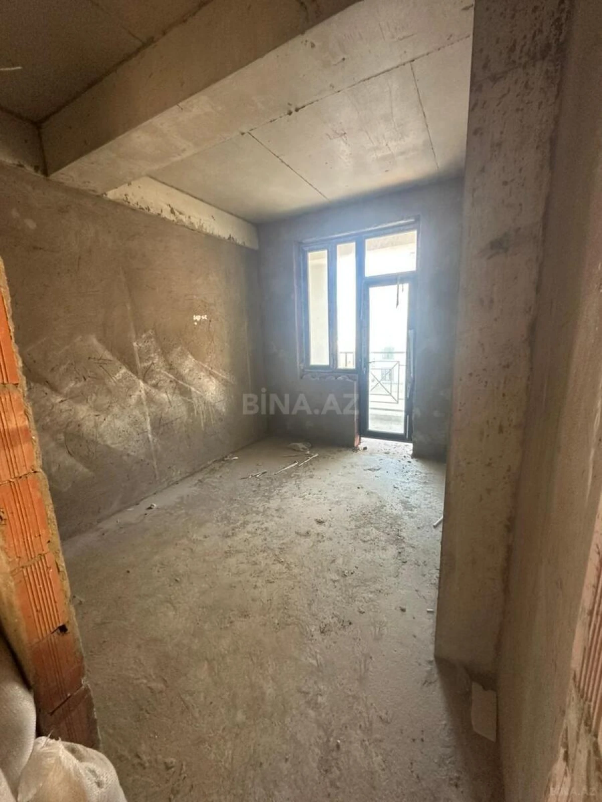 Satılır 3 otaqlı mənzil 100 m²