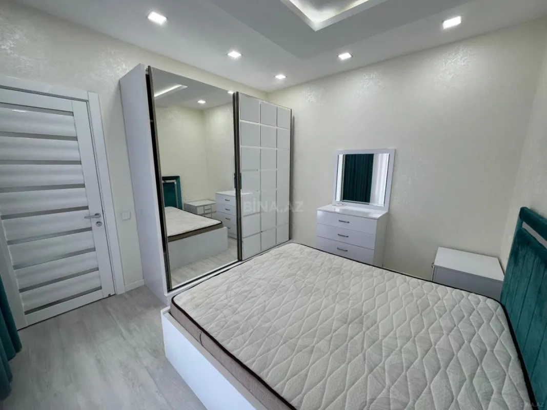 Kirayə verilir 3 otaqlı mənzil 103 m²