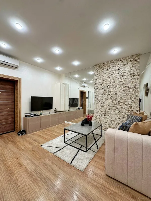 Satılır 3 otaqlı mənzil 85 m²