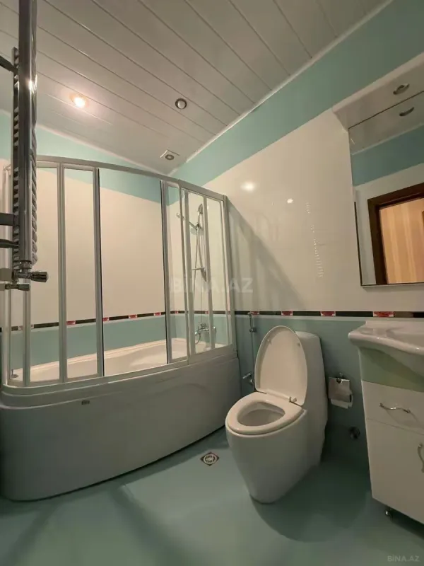 Kirayə verilir 3 otaqlı mənzil 142 m²