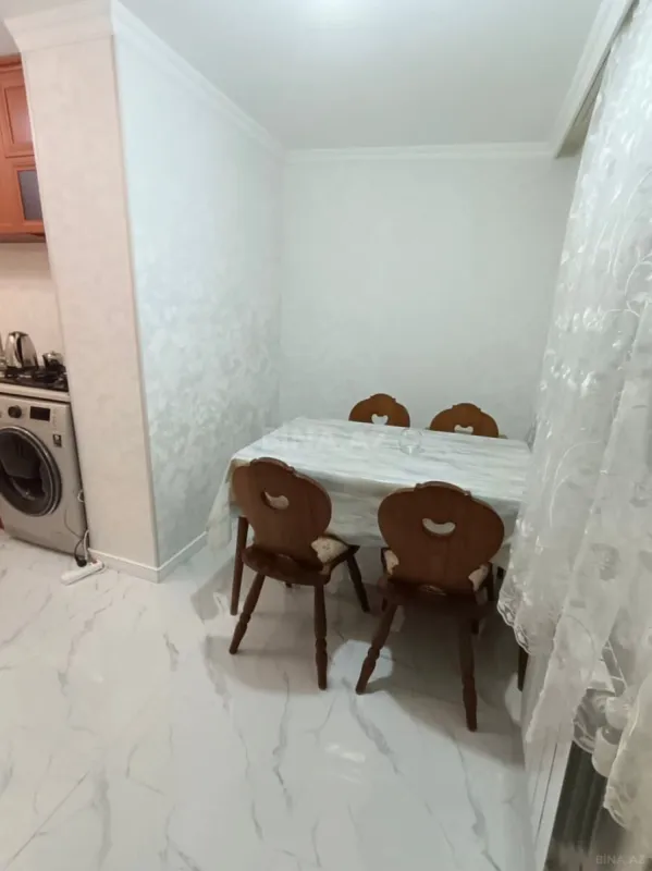 Kirayə verilir 3 otaqlı mənzil 80 m²