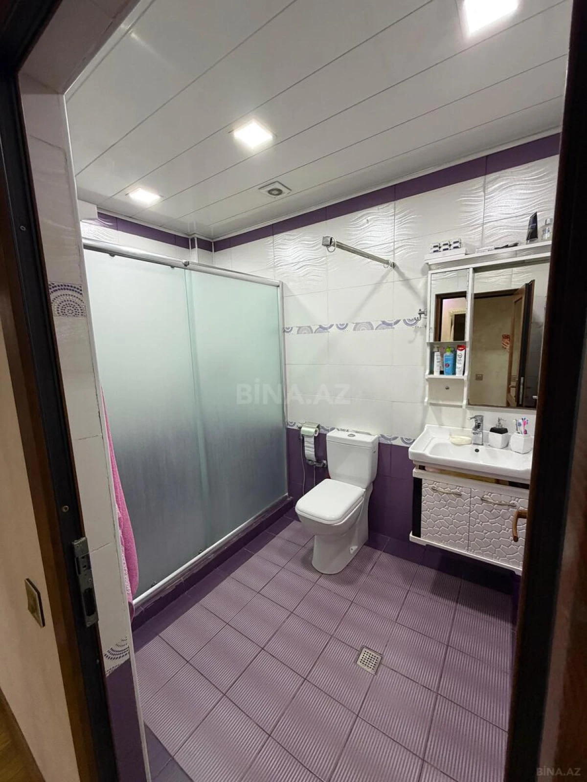 Kirayə verilir 3 otaqlı mənzil 110 m²