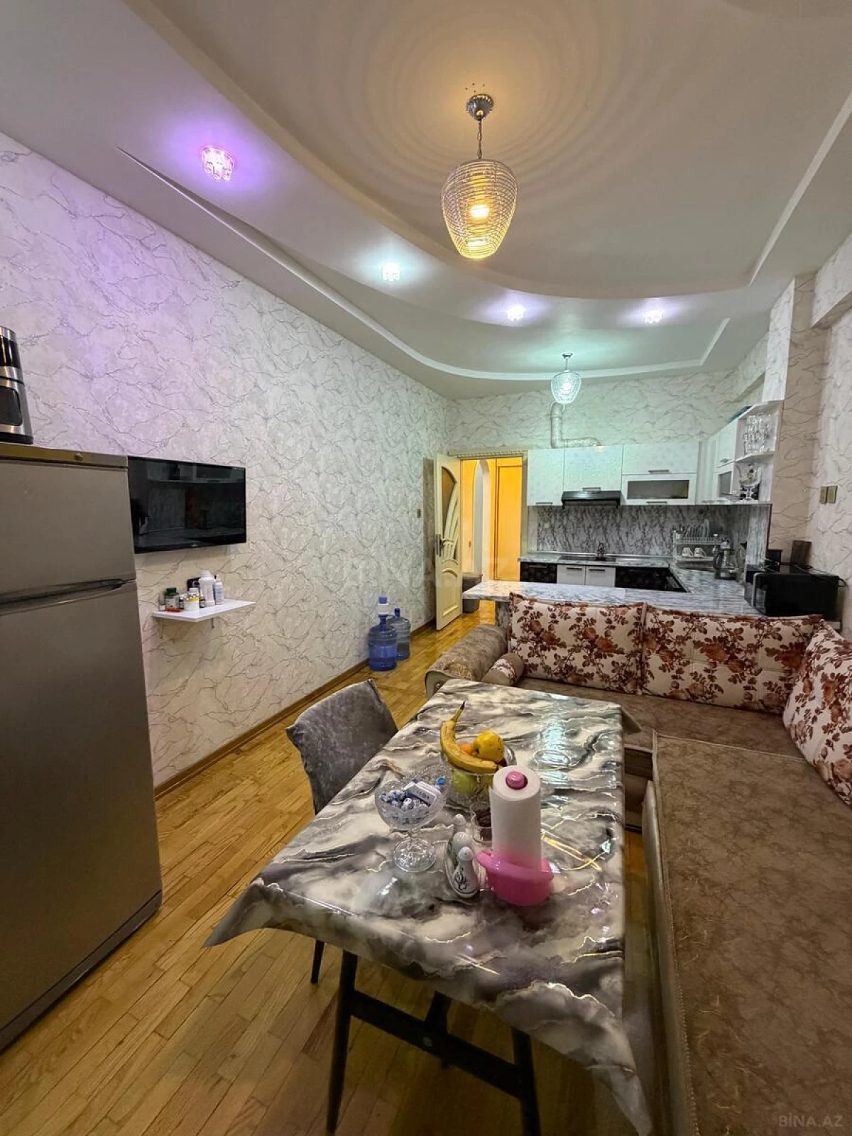 Kirayə verilir 3 otaqlı mənzil 110 m²