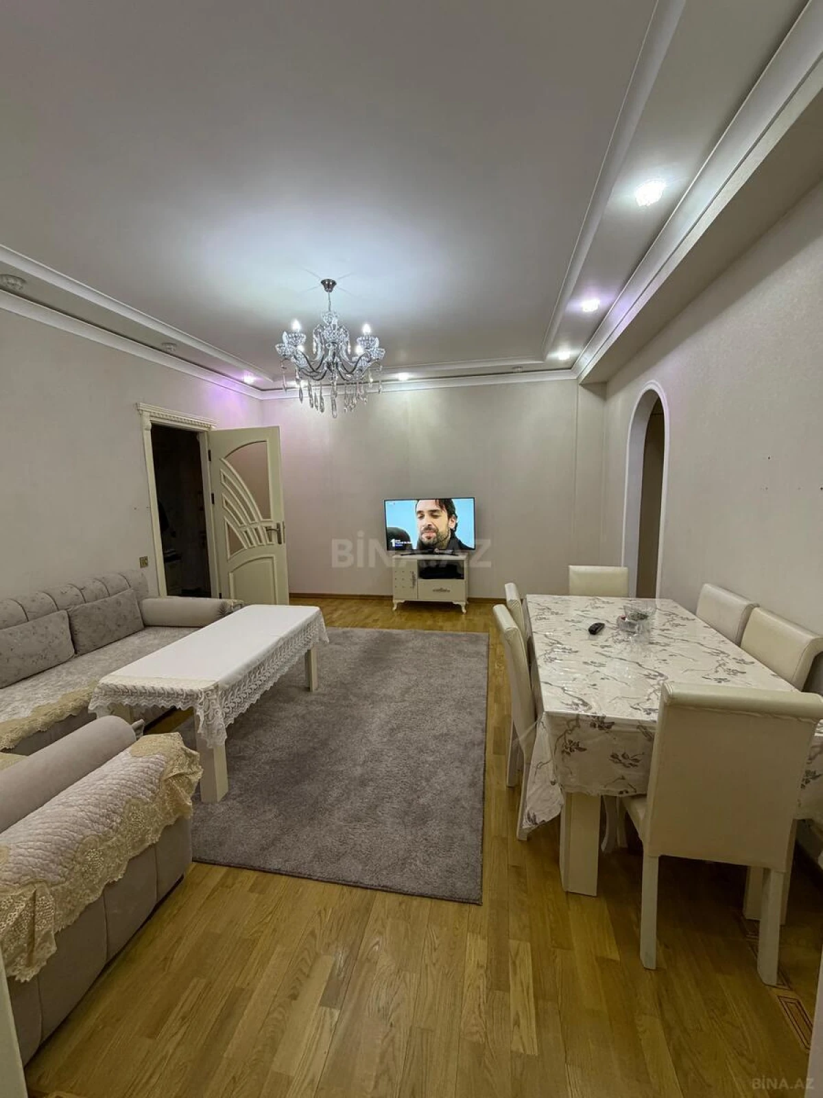 Kirayə verilir 3 otaqlı mənzil 110 m²