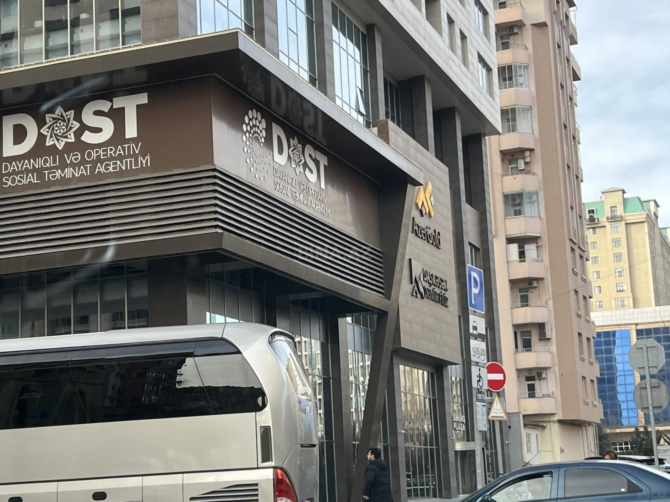 Satılır obyekt 53 m²