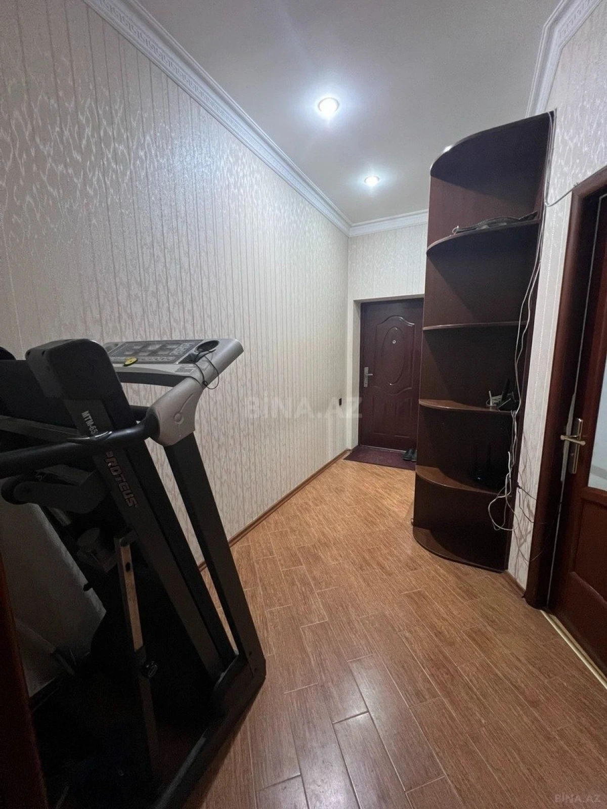 Satılır 2 otaqlı mənzil 55 m²