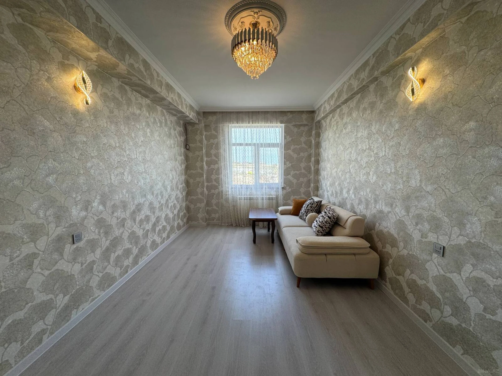 Satılır 2 otaqlı mənzil 44 m²