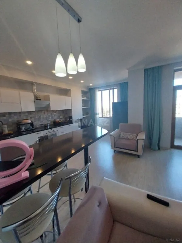 Satılır 2 otaqlı mənzil 90 m²