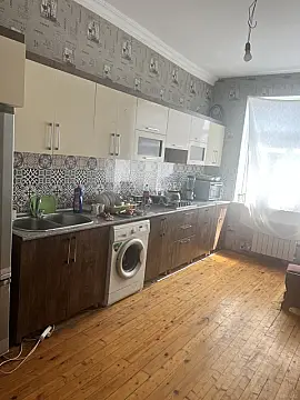 Kirayə verilir 2 otaqlı mənzil 90 m² — Bakı 2 otaq 90.00 m²