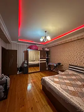 Satılır 2 otaqlı mənzil 105 m²