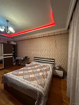 Satılır 2 otaqlı mənzil 105 m²