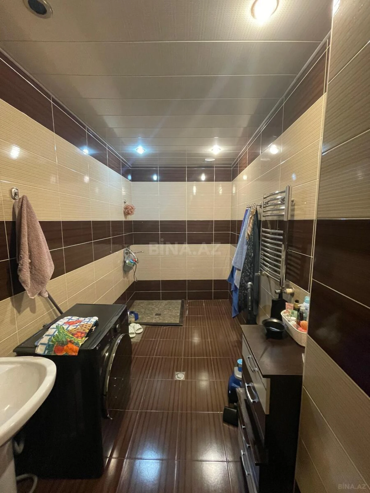 Satılır 2 otaqlı mənzil 86 m²