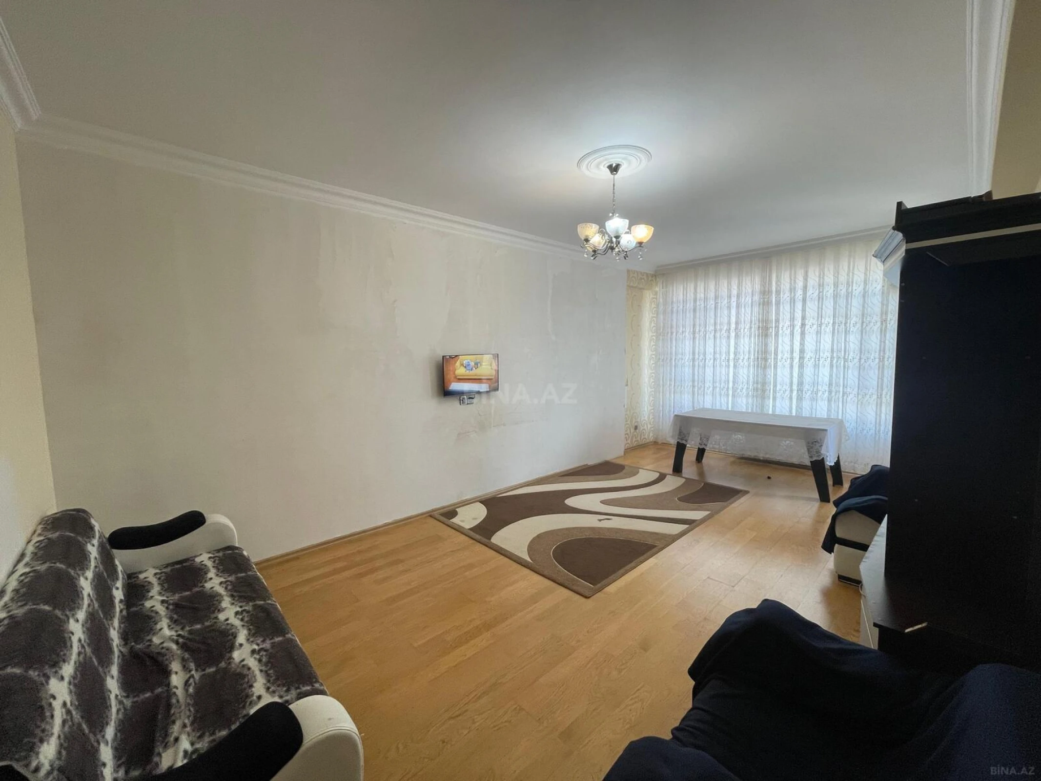 Satılır 2 otaqlı mənzil 86 m²