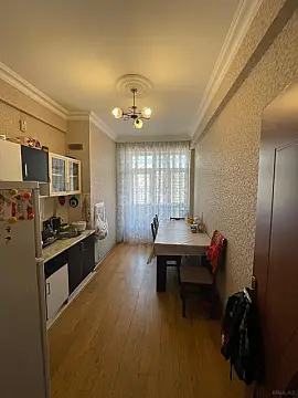 Satılır 2 otaqlı mənzil 86 m²