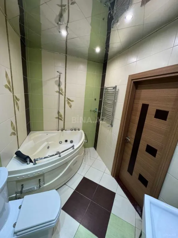Kirayə verilir 3 otaqlı mənzil 120 m²