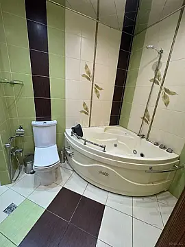 Kirayə verilir 3 otaqlı mənzil 120 m²