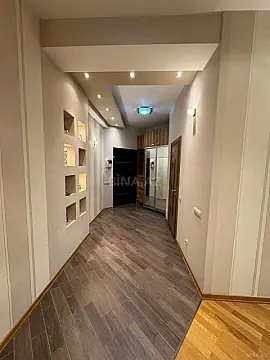 Kirayə verilir 3 otaqlı mənzil 120 m² — Bakı 3 otaq 120.00 m²