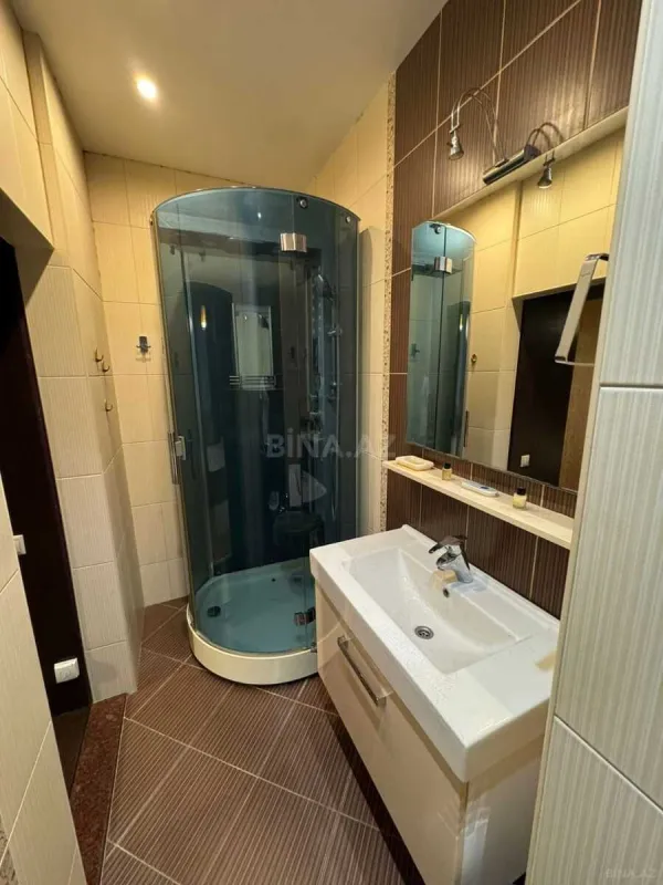 Kirayə verilir 3 otaqlı mənzil 120 m²