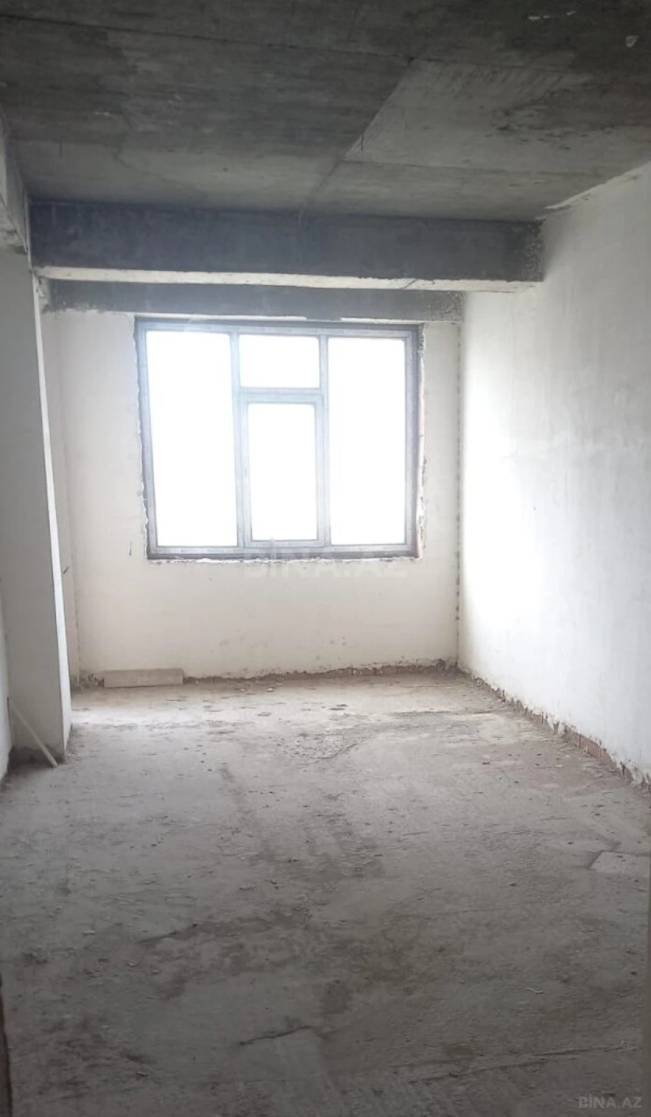 Satılır 2 otaqlı mənzil 118 m²
