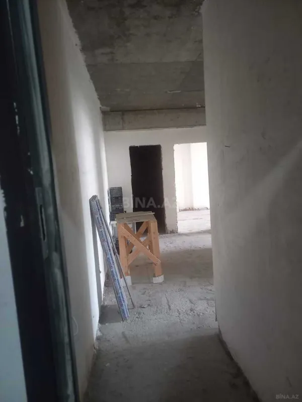 Satılır 2 otaqlı mənzil 118 m²