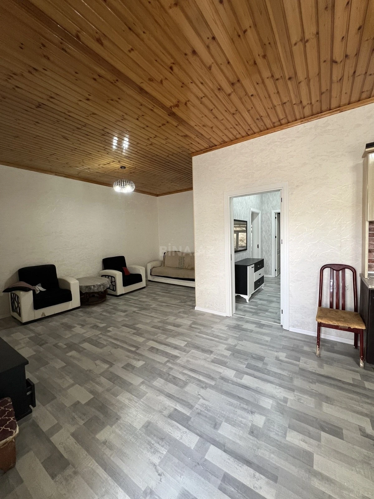 Satılır 4 otaqlı həyət evi 100 m²