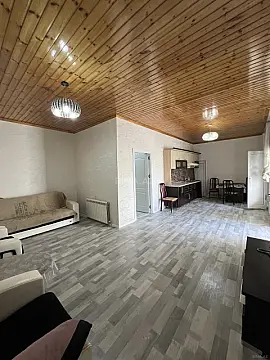 Satılır 4 otaqlı həyət evi 100 m²